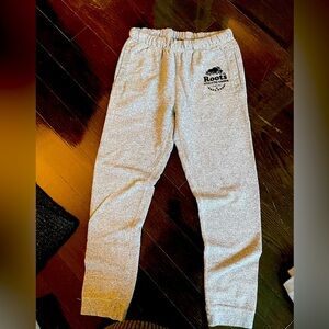 Roots grey sweats